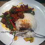 Authentic Thai recipe for Stir-fried Red Chili Curry with Crispy Pork Belly