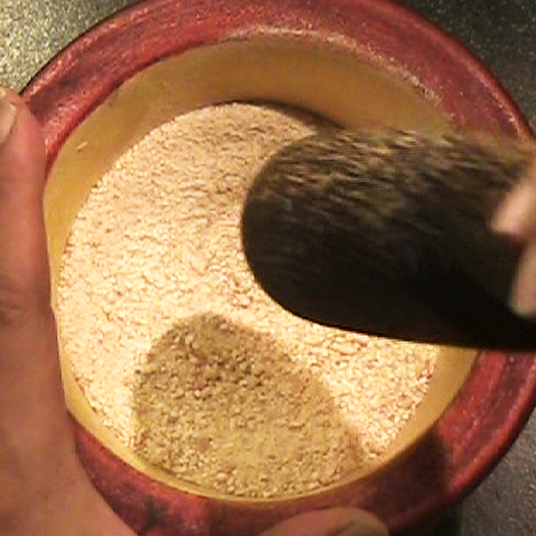 Photo of Toasted Ground White Rice and How it is Used in Authentic Thai Recipes.