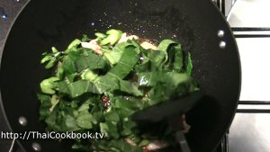 Photo of How to Make Stir-fried Chinese Broccoli Leaves with Pork - Step 7