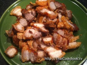 Authentic Thai recipe for Crispy Deep-fried Pork Belly