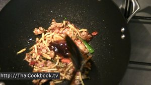 Photo of How to Make Sliced Pork with Bamboo Shoots in Red Chili Sauce - Step 8
