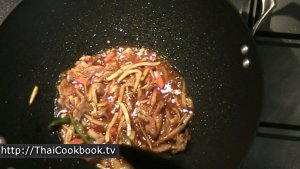 Photo of How to Make Sliced Pork with Bamboo Shoots in Red Chili Sauce - Step 9