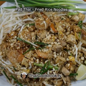 Authentic Thai recipe for Pad Thai