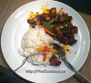 Authentic Thai recipe for Stir-fried Crispy Pork Belly in Roasted Chili Sauce