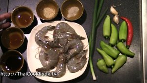 Photo of How to Make Shrimp with Garlic and Sweet Peppers - Step 2