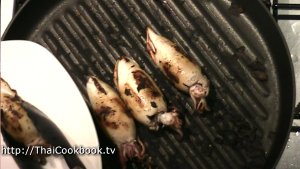 Photo of How to Make Spicy Grilled Squid with Pork Filling - Step 16