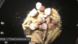 Photo of How to Make Stir-fried Shrimp with Baby Corn and Mushrooms - Step 10