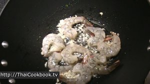 Photo of How to Make Stir-fried Shrimp with Baby Corn and Mushrooms - Step 6
