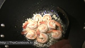 Photo of How to Make Stir-fried Shrimp with Baby Corn and Mushrooms - Step 7